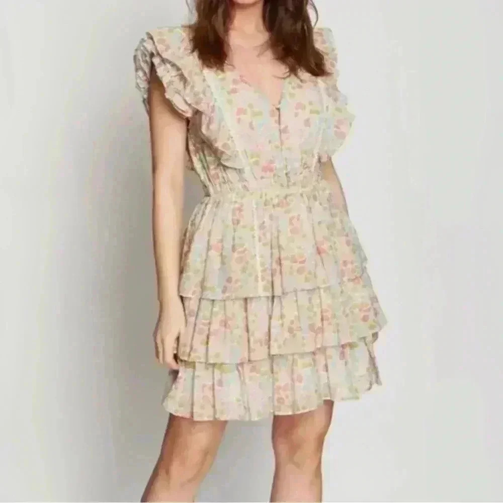 Love the label floral tiered dress Xsmall